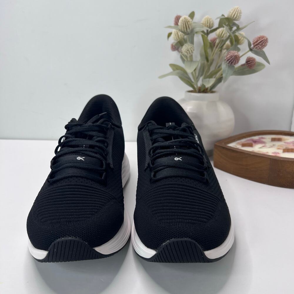 Kuru Atom 2 Walking Comfort Sneaker Jet Black/White Men 11.5 Wide Tried On - Picture 2 of 9